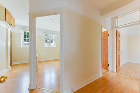 19 The Holt, Morden, SM4 5AP