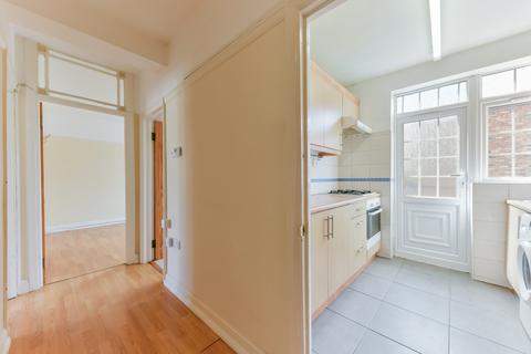 19 The Holt, Morden, SM4 5AP