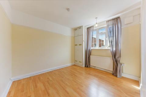 19 The Holt, Morden, SM4 5AP