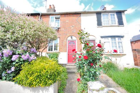 1 bedroom terraced house to rent, Chapel Row, Hertfordshire CM23