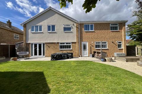 6 bedroom detached house for sale, Osprey Close, North Yorkshire TS14