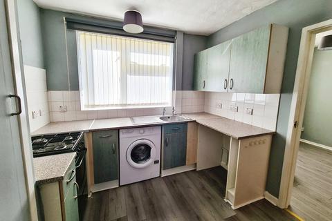 2 bedroom semi-detached house for sale, Troutsdale Grove, East Yorkshire HU9