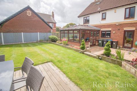 5 bedroom detached house for sale, Lochinver Avenue, Ellesmere Port CH66