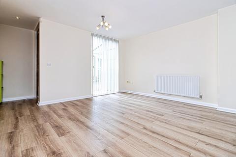 undefined, Paxton Place, Greater Manchester M11