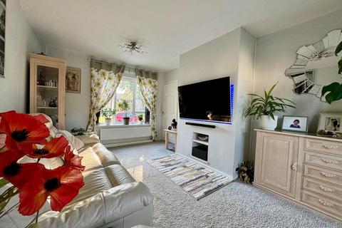 2 bedroom terraced house for sale, Yew Dale Gardens, Greater Manchester OL11