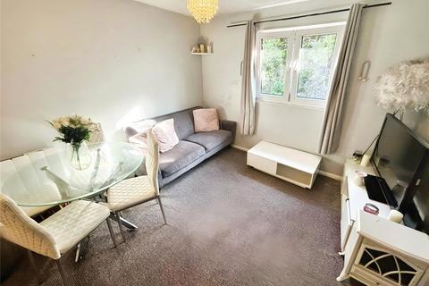 2 bedroom flat for sale, Westbury Road, Kent CT17