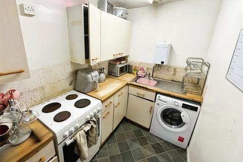 2 bedroom flat for sale, Westbury Road, Kent CT17