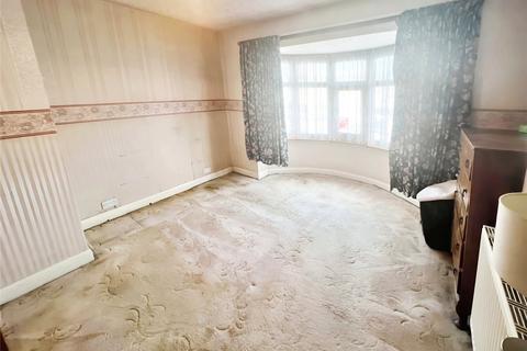 3 bedroom semi-detached house for sale, Sedgley Road, West Midlands DY1