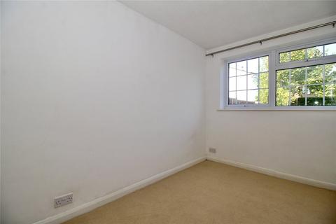 3 bedroom end of terrace house for sale, Kerry Close, Leicester LE9