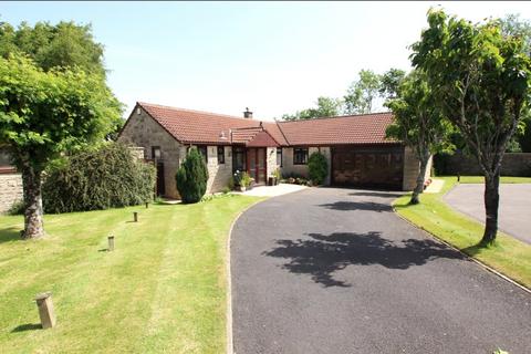 4 bedroom bungalow for sale, Greenditch Close, Radstock BA3