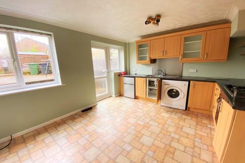 2 bedroom terraced house to rent, Ferndale, Southampton SO30