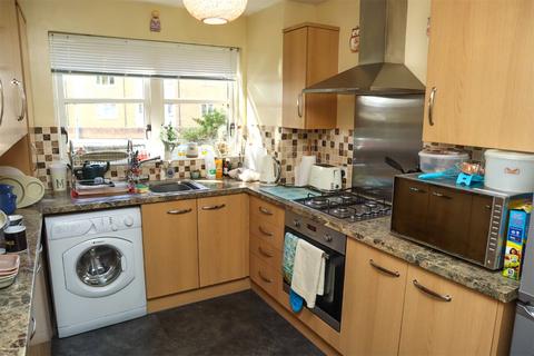 2 bedroom flat for sale, Auchenstewart Court, North Lanarkshire ML2