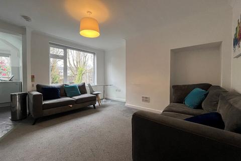 4 bedroom house share to rent, Birmingham B32