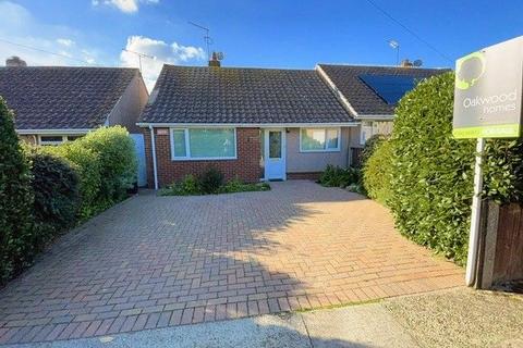 2 bedroom semi-detached bungalow for sale, Gallwey Avenue, Birchington