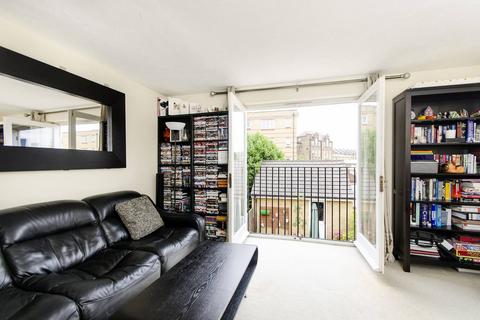 4 bedroom house to rent, Mast House Terrace, Docklands, London, E14