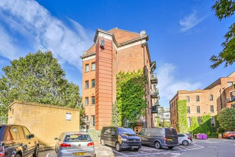 1 bedroom flat to rent, Colemans Wharf, Poplar, London, E14