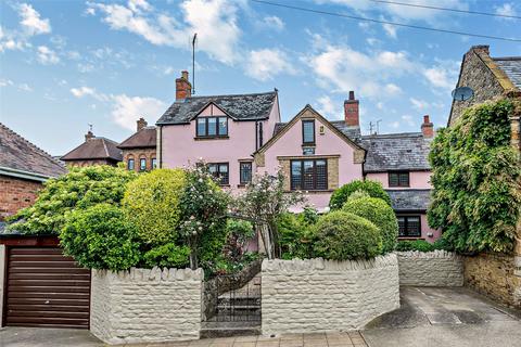 3 bedroom detached house for sale, High Street, Kingsthorpe, Northampton, Northamptonshire, NN2