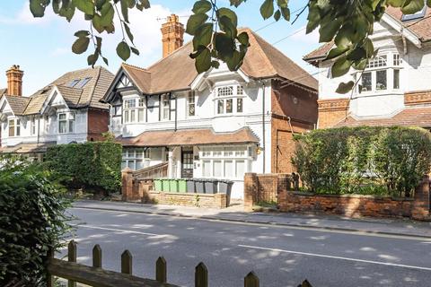 1 bedroom flat for sale, York Road, Surrey GU1