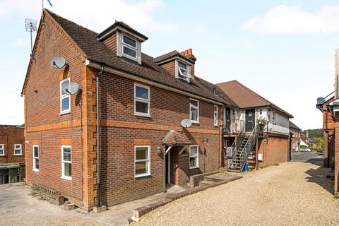 2 bedroom flat for sale, Amery Court, Grayshott GU26