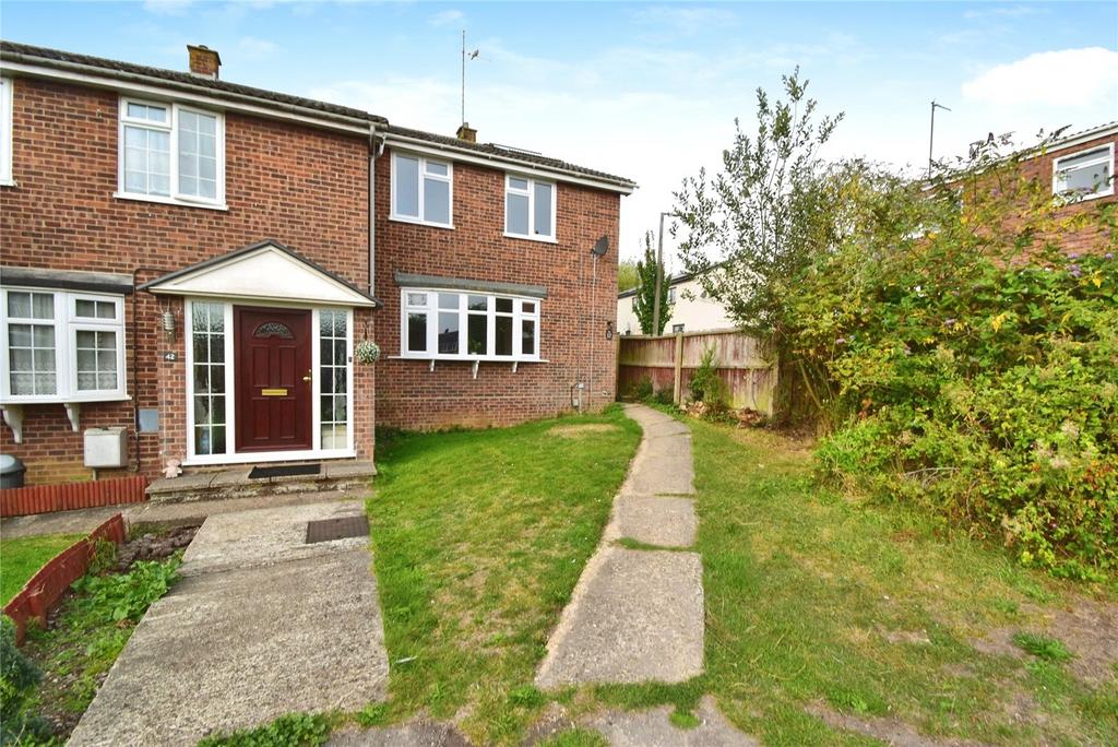 Avon Way, Colchester, Essex, CO4 3 bed end of terrace house - £1,400 ...