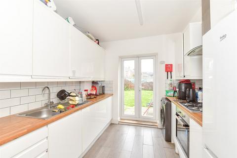 5 bedroom end of terrace house for sale, Tennyson Road, Portsmouth, Hampshire