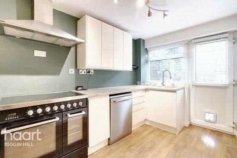 3 bedroom end of terrace house for sale, Swievelands Road, Biggin Hill