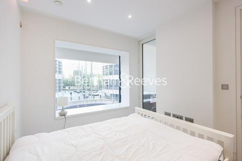 1 bedroom apartment to rent, Landmark Place, Water Lane EC3R