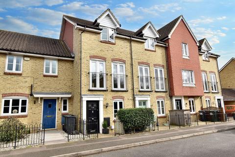 3 bedroom terraced house for sale, Guernsey Way, Ashford TN24