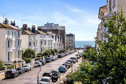 2 bedroom apartment for sale, Medina Villas, Hove BN3