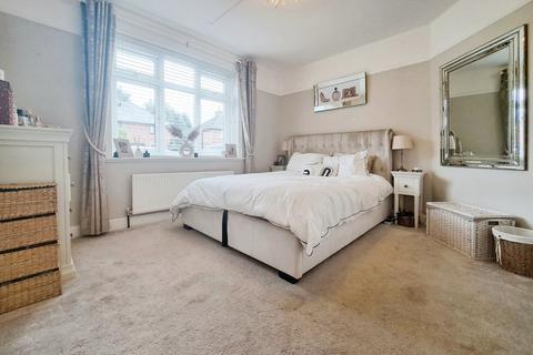 2 bedroom maisonette for sale, Rosegarth Avenue, West Didsbury, Manchester