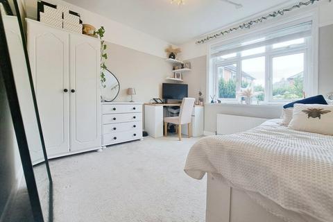 2 bedroom maisonette for sale, Rosegarth Avenue, West Didsbury, Manchester