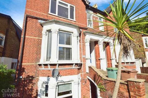 1 bedroom apartment to rent, Carshalton Road Sutton SM1