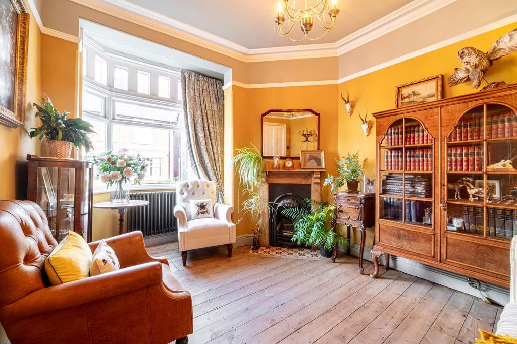 Gaia Lane, Lichfield WS13 4 bed semidetached house for sale £460,000