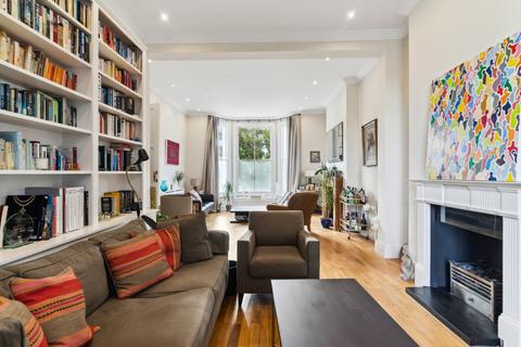 4 bedroom end of terrace house for sale, Devonport Road, London, W12