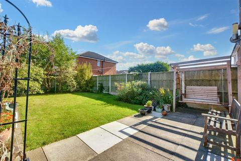 3 bedroom semi-detached house for sale, Hoselett Field Road, Long Eaton