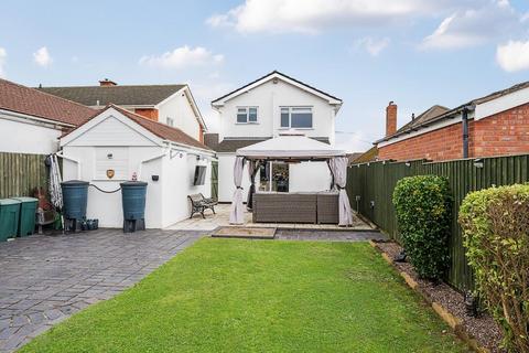 4 bedroom detached house for sale, Highmore Street,  Hereford,  HR4