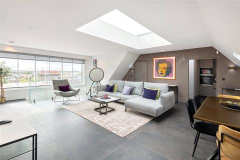 2 bedroom penthouse for sale, Drayton Court, Drayton Gardens, London, SW10