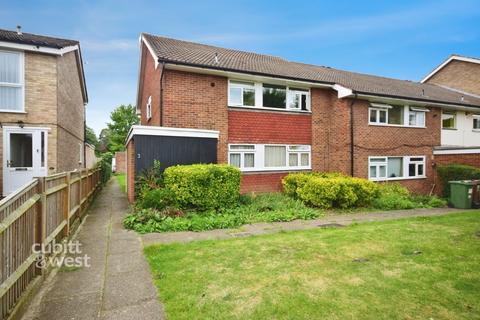 3 bedroom maisonette to rent, Stanley Road Sutton SM2