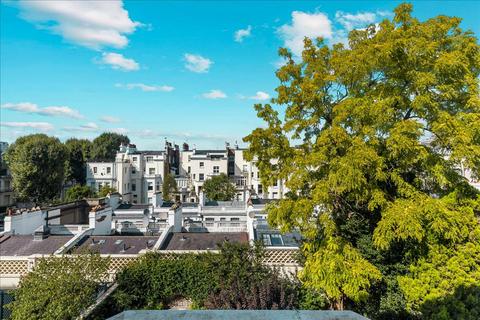 2 bedroom flat to rent, Holland Park, Holland Park, London, Royal Borough of Kensington and Chelsea, W11