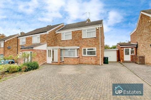 4 bedroom semi-detached house for sale, Newby Close, Stivichall, Coventry