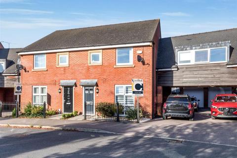 11 Cranmore Circle, Broughton, Milton Keynes, MK10 7DD