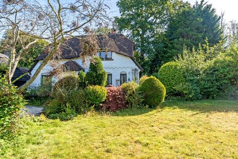 3 bedroom detached house for sale, Spinney Lane, West Chiltington, West Sussex