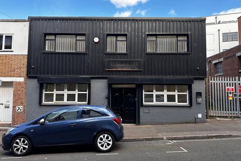 Warehouse to rent, 114 Pope Street, Birmingham, B1 3AG