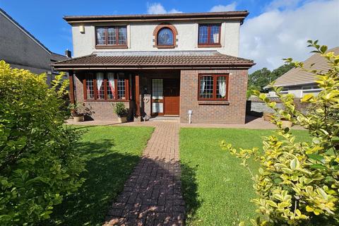 4 bedroom detached house for sale, Maesquarre Road, Ammanford SA18