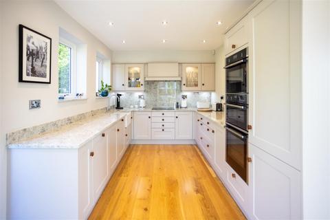 4 bedroom detached house for sale, Grimshaw Lane, Bollington