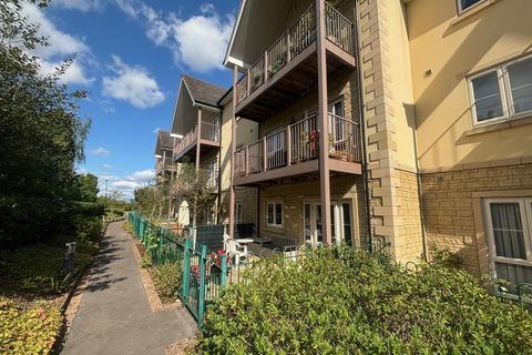 1 bedroom flat for sale, The Fairways, Chippenham