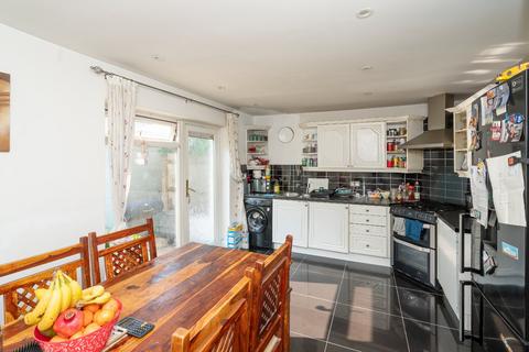 3 bedroom terraced house to rent, Lapwing Place, Boundary Way, Watford, Hertfordshire, WD25