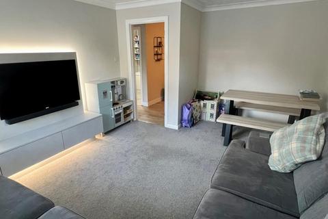 2 bedroom flat for sale, Griffin Court, Station Road, Wimborne, BH21 1RQ