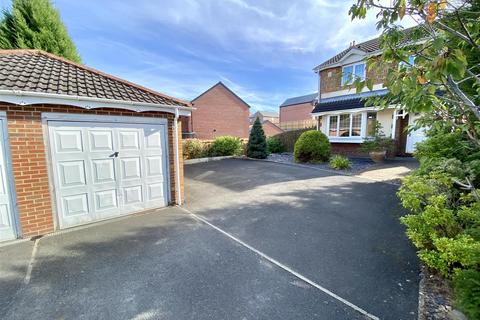 17 Blackburn Close, Bearpark, Durham, DH7 7TQ
