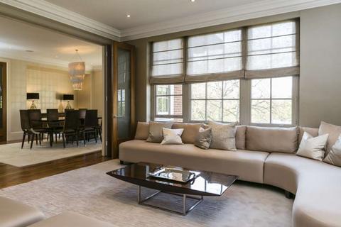 4 bedroom apartment for sale, St Johns Wood NW8